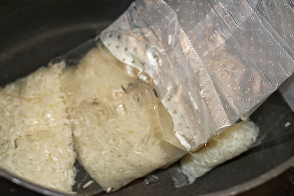 Как варить рис в пакетиках