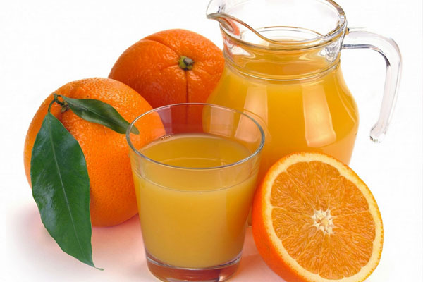 Как правильно употреблять апельсиновый сок