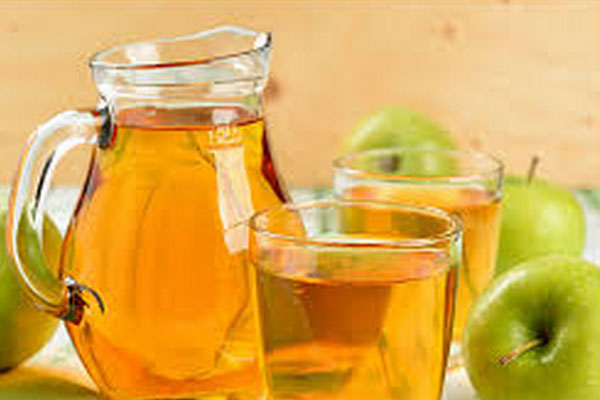 Вред и противопоказания сока из яблок