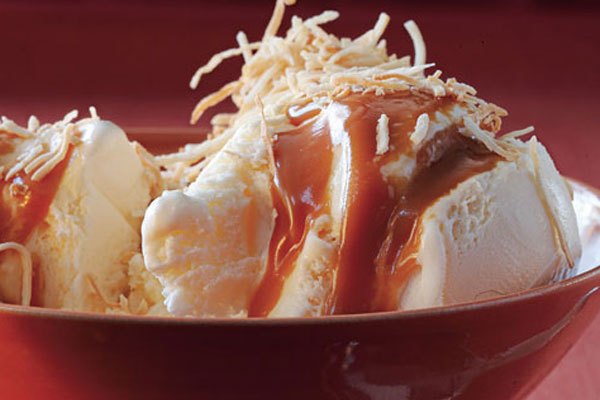 Пломбир со сгущёнкой - домашний рецепт для мороженицы
