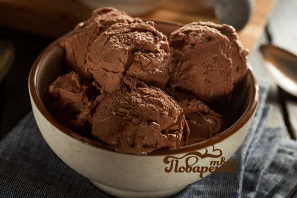 Как сделать шоколадное мороженое дома