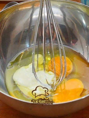 Как жарить пышный омлет на сковороде по-домашнему