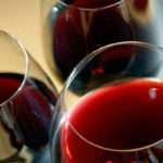 Домашнее вино из крыжовника и красной смородины