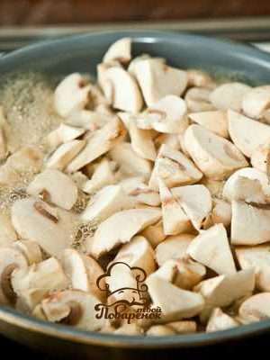 Как приготовить куриный жюльен с грибами