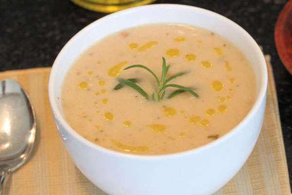 Суп-пюре - вкусное блюдо из фасоли для детей
