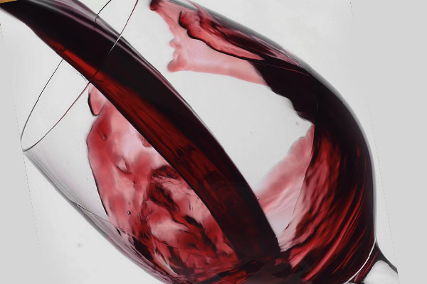 Какие качества вина можно определить с помощью бокала