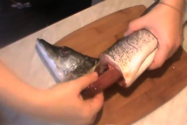 Фаршированная рыба «Гефилте фиш» — рецепт с фото. Как приготовить фаршированную рыбу по-еврейски?