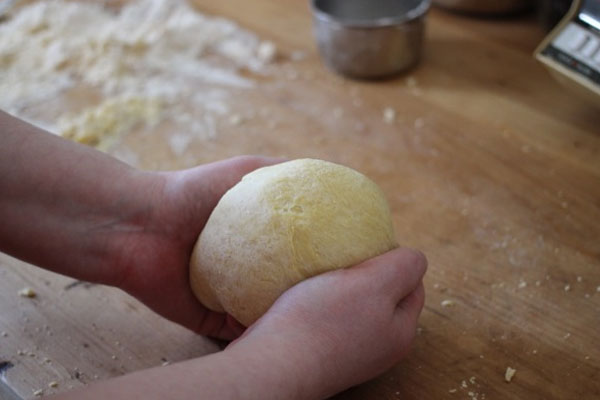 Как приготовить тесто для пельменей
