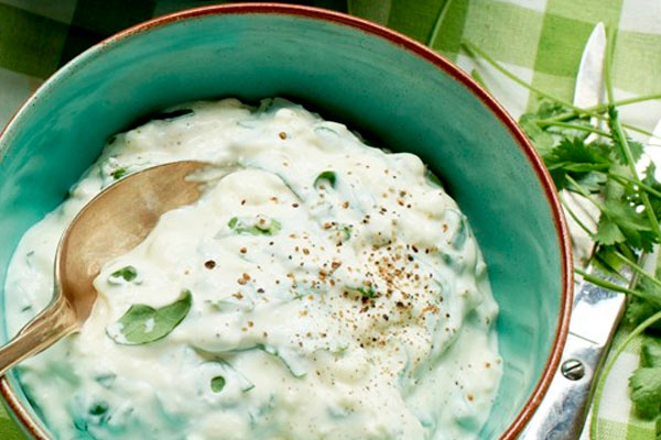 Йогуртный соус для оливье - оригинальная заправка для салата