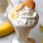 Коктейль из мороженого и банана