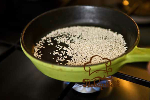 Как обжарить кунжут на сковороде - домашний рецепт