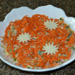 Салат с яичными блинчиками и корейской морковью