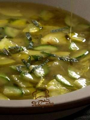 Суп из кабачков и картошки - домашний рецепт